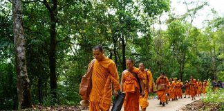 เรียนรู้ทุกย่างก้าว โดย พระมหาอภิชาติ ธมฺมาภินนฺโท