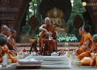 สามเณรน้อยฝึกตน ทนหิว เบื้องหลัง “สามเณรปลูกปัญญาธรรมปี ๗” โดย พระมหาอภิชาติ ธมฺมาภินนฺโท