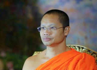 “ไตรลักษณ์ในชีวิต ในชีวิตมีไตรลักษณ์” จดหมายถึงโยมพ่อใหญ่-โยมแม่ใหญ่ ฉบับที่ ๑ (ตอนที่ ๕) จากธรรมนิพนธ์เรื่อง “หลักการทำบุญและปฏิบัติธรรมในชีวิตประจำวัน โดย พระราชกิจจาภรณ์ (เทอด ญาณวชิโร) พระราชกิจจาภรณ์ (เทอด ญาณวชิโร) ในขณะนั้น