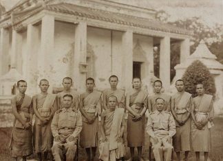 วิถีแห่งผู้นำ : สมเด็จพระพุฒาจารย์ (เกี่ยว อุปเสณมหาเถร) ๔๓.ตำนานเบญจภาคีแห่งคณะสงฆ์ไทย ๔๔.ความพากเพียรก้าวสู่ความสำเร็จ ๔๕. ห้องสมุดส่วนตัว เรียบเรียงโดย พระครูอมรโฆสิต (ปรีชา สาเส็ง) ขอบพระคุณ ภาพจากเพจ รำลึก อาจารย์แย้ม ประพัฒน์ทอง