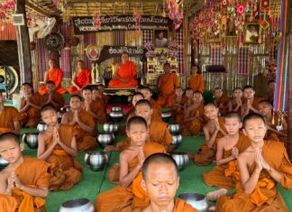 คณะสงฆ์วัดสระเกศฯ ให้กำลังใจโครงการบรรพชาสามเณรพุทธศากยบุตร “ฮ่องธรรม ฮ่องคำอิสาน” “ฝึกฝนกาย พัฒนาจิตใจ สร้างบุญบารมี”