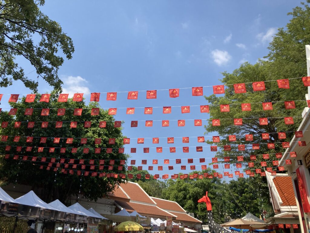 วัดสระเกศ ราชวรมหาวิหาร : ภาพถ่ายโดย มนสิกุล