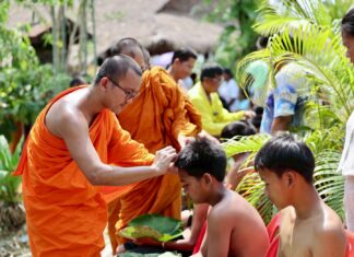 ๒๖ มีนาคม พุทธศักราช ๒๕๖๙ เตรียมบรรพชา สามเณรพุทธศากยบุตร ณ พุทธสถานฮ่องธรรม ฮ่องคำอีสาน จังหวัดศรีสะเกษ ตามรอยมหาบุรุษ “ทศชาติ ปณิธานมหาบุรุษไม่เปลี่ยนแปลง” ฉบับ ญาณวชิระ เพื่อน้อมถวายเป็นพระราชกุศลแด่ สมเด็จพระนางเจ้าสิริกิติ์ พระบรมราชินีนาถ พระบรมราชชนนีพันปีหลวง ปีที่ ๒