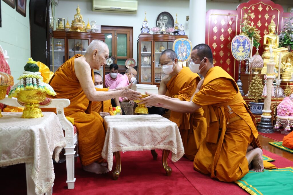 พระราชอุปเสณาภรณ์ (สังคม ญาณวฑฺฒโน) และพระราชกิจจาภรณ์ (เทอด ญาณวชิโร)
วัดสระเกศ ราชวรมหาวิหาร เข้าเฝ้าถวายสักการะ
สมเด็จพระอริยวงศาคตญาณ สมเด็จพระสังฆราช สกลมหาสังฆปริณายก
ณ ตำหนักอรุณ วัดราชบพิธสถิตมหาสีมาราม
เมื่อวันที่ ๑๐ ธันวาคม ๒๕๖๗ เวลา ๑๖.๐๐ น.