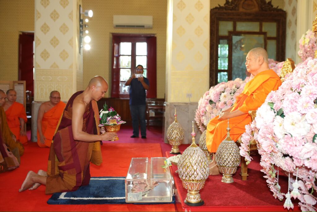 นพฤหัสบดีที่ ๔ มิถุนายน พุทธศักราช ๒๕๖๙ เวลา ๑๓.๐๐ น. พระอาจารย์ปัญญาการะ พระสงฆ์ชาวเวียดนาม ผู้ริเริ่มโครงการ “Walk for Peace” (เดินเพื่อสันติภาพ) ในสหรัฐอเมริกา ได้เดินทางเข้าถวายสักการะพระเดชพระคุณ พระพรหมสิทธิ กรรมการมหาเถสมาคม เจ้าอาวาสวัดสระเกศ ราชวรมหาวิหาร ณ ศาลาการเปรียญวัดสระเกศ ราชวรมหาวิหาร โดยได้ถวายสักการะเบื้องหน้ารูปเหมือนเจ้าประคุณสมเด็จพระพุฒาจารย์ (อุปเสณมหาเถร) อดีตประธานคณะผู้ปฏิบัติหน้าที่สมเด็จพระสังฆราช และอดีตประธานสำนักงานกำกับดูแลพระธรรมทูตไปต่างประเทศ เพื่อแสดงความเคารพและรำลึกถึงคุณูปการอันยิ่งใหญ่ที่เจ้าประคุณสมเด็จ ฯ ได้อุทิศตนในการเผยแผ่พระพุทธศาสนาไปยังต่างประเทศทั่วโลก