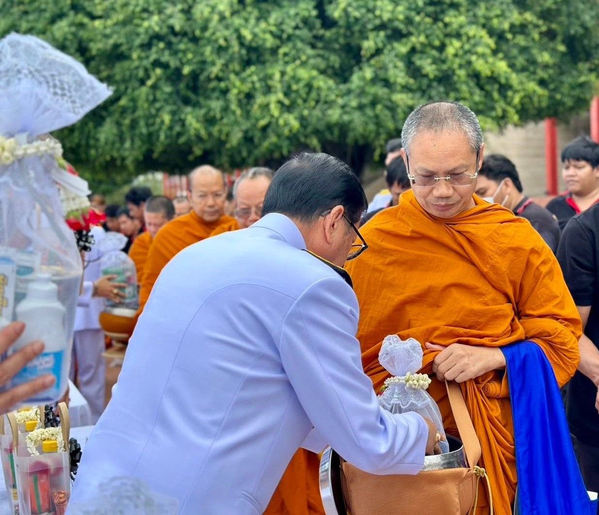 พระราชกิจจาภรณ์ (เทอด ญาณวชิโร) :
กราบขอบพระคุณ ภาพถ่ายจาก วัดสระเกศ ราชวรมหาวิหาร